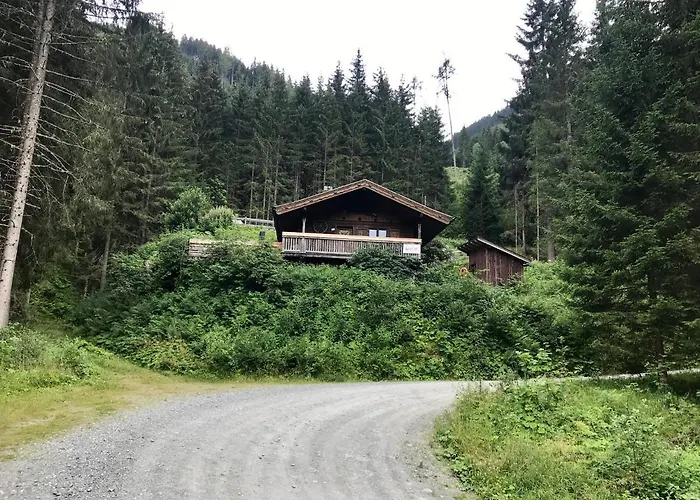 Domek alpejski Wasserfallhuette Saalbach-Hinterglemm